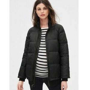 Gap maternity black puffer coat